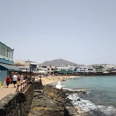 In Playa Blanca Sleeps 4 Includes Air Con And Wifi 3 Βίλα